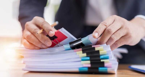 24 Kennen_Sie_Ihre_Vertraege Übersicht Weiterbildung Pflegedienstleitung 4